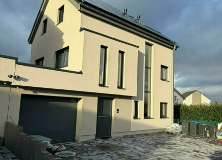 Квартира за 950 000 евро в Дикирхе, Люксембург
