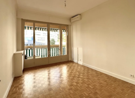 Квартира за 3 950 000 евро в Сен-Романе, Монако