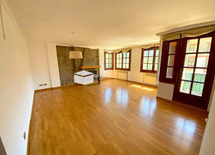 Квартира за 755 000 евро в Сиспони, Андорра