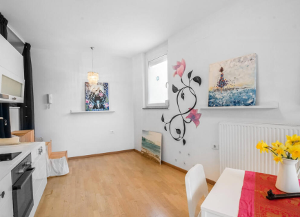 Квартира за 136 000 евро в Козине, Словения