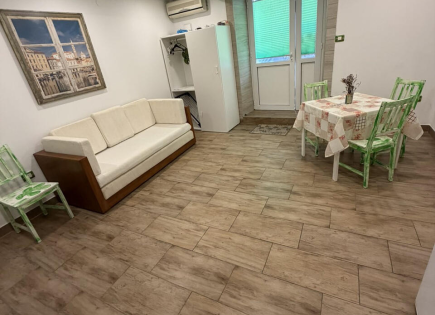 Квартира за 265 000 евро в Пиране, Словения