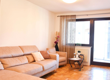 Квартира за 520 000 евро в Луции, Словения