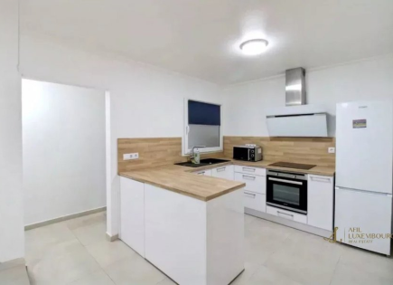 Квартира за 449 000 евро в Люксембурге, Люксембург
