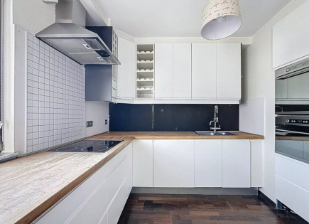 Квартира за 675 000 евро в Люксембурге, Люксембург