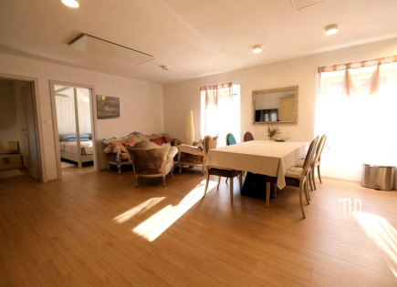 Квартира за 390 000 евро в Портороже, Словения