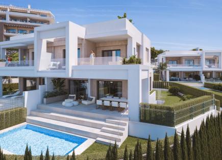 Апартаменты за 613 000 евро в Эстепоне, Испания