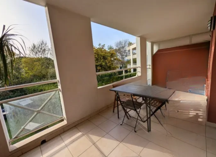 Квартира за 220 500 евро в Каннах, Франция