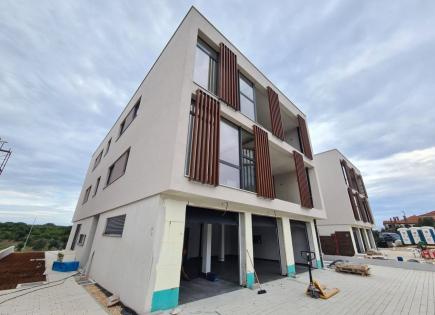 Квартира за 667 680 евро в Ровини, Хорватия