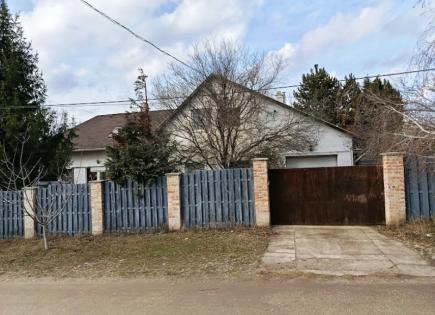 Коттедж за 345 000 евро в Эрде, Венгрия