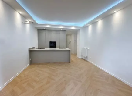 Квартира за 462 000 евро в Каннах, Франция