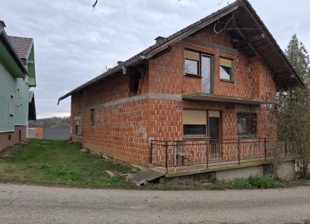 Дом за 73 000 евро в Мурска-Соботе, Словения