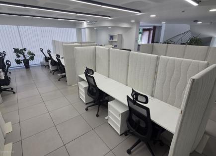 Офис за 38 000 евро за месяц на Кипре