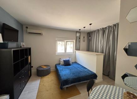 Квартира за 93 000 евро в Тивате, Черногория