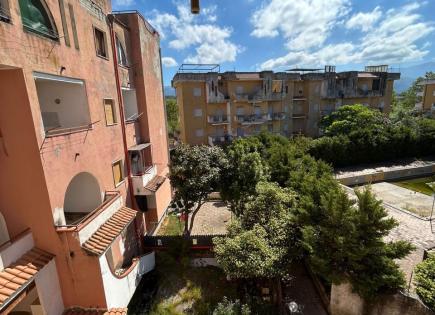 Квартира за 48 000 евро в Скалее, Италия