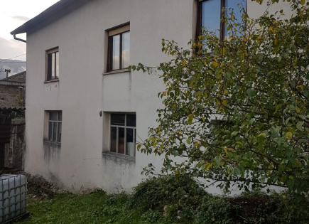 Дом за 57 000 евро в Нова-Горице, Словения