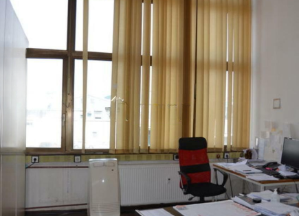 Офис за 1 500 000 евро в Любляне, Словения