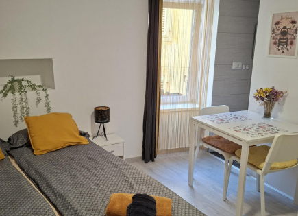Квартира за 385 000 евро в Пиране, Словения