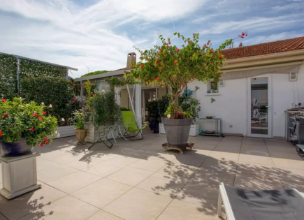 Квартира за 749 000 евро в Каннах, Франция