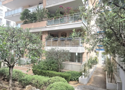 Квартира за 258 000 евро в Каннах, Франция