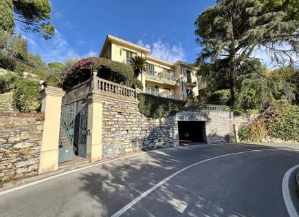 Квартира за 890 000 евро в Санта-Маргерита-Лигуре, Италия