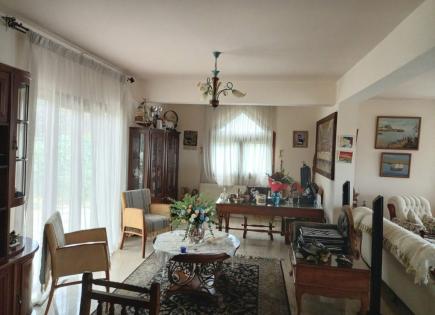 Дом за 2 500 евро за месяц в Трахони, Кипр