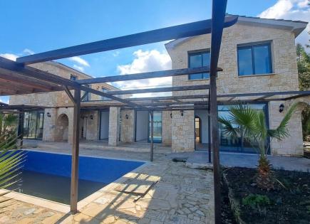 Дом за 4 000 евро за месяц в Ласа, Кипр