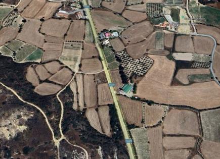 Земля за 175 000 евро в Писсури, Кипр