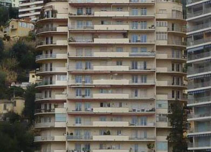 Квартира за 2 100 000 евро в Сен-Романе, Монако