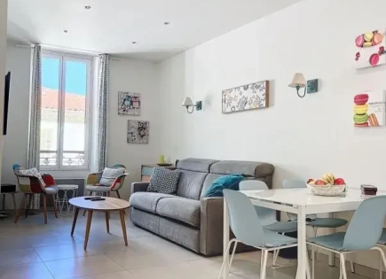 Квартира за 399 000 евро в Каннах, Франция