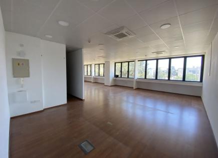 Офис за 2 500 евро за месяц в Пафосе, Кипр