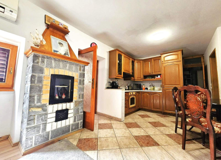 Квартира за 339 000 евро в Копере, Словения