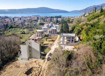 Квартира за 220 000 евро в Тивате, Черногория