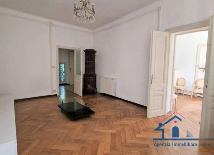 Квартира за 235 000 евро в Гориции, Италия