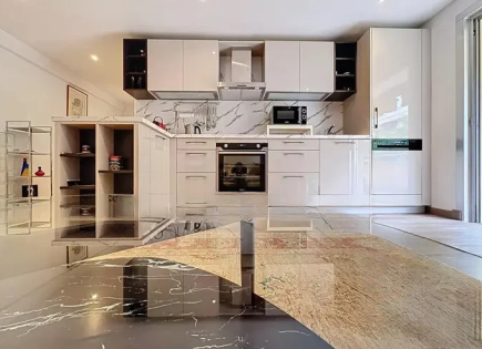 Квартира за 435 000 евро в Каннах, Франция
