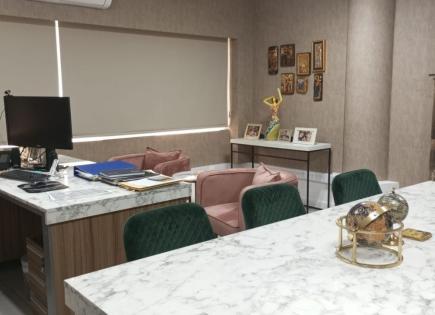 Офис за 420 000 евро в Айя-Напе, Кипр