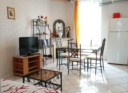 Квартира за 249 000 евро в Каннах, Франция