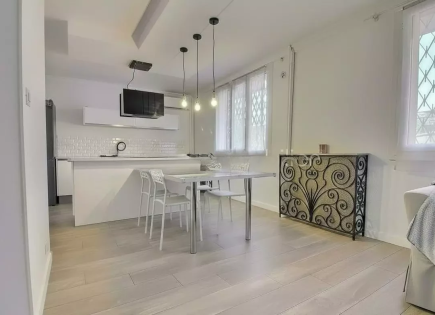 Квартира за 289 000 евро в Каннах, Франция
