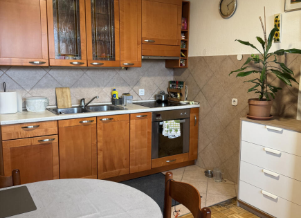 Квартира за 325 000 евро в Любляне, Словения