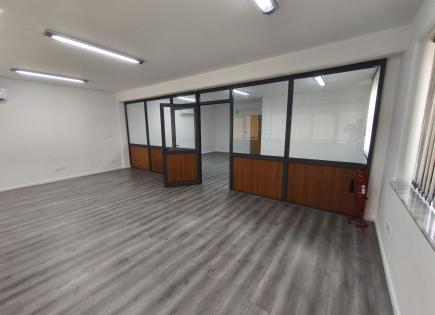 Офис за 1 400 евро за месяц в Като-Полемидии, Кипр