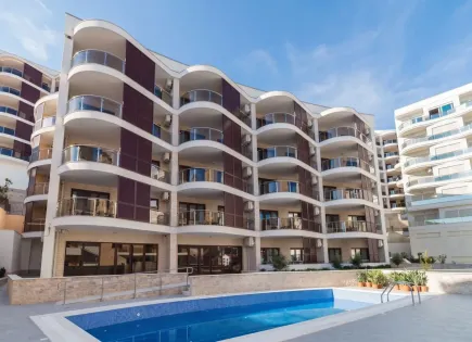 Квартира за 232 000 евро в Бечичи, Черногория