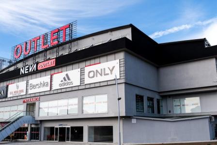 Adidas outlet hot sale saskatoon