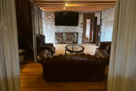 Замок за 7 500 000 евро в Чрномеле, Словения