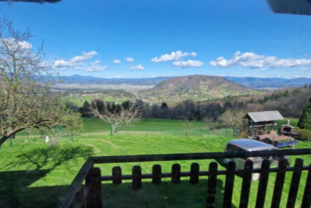 Ферма за 178 000 евро в Пивке, Словения