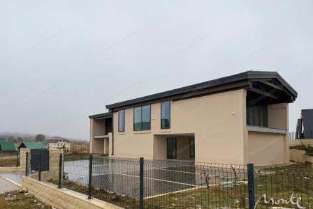 Вилла за 2 500 000 евро в Жабляке, Черногория