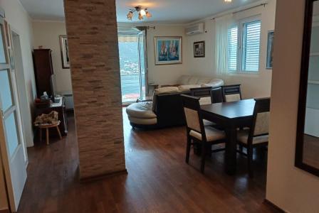 Квартира за 315 000 евро в Доброте, Черногория