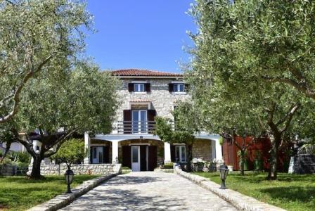 Вилла за 1 600 000 евро в Умаге, Хорватия