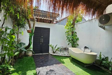 Вилла за 83 626 евро в Керобокане, Индонезия