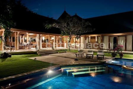 Вилла за 221 575 евро в Чангу, Индонезия