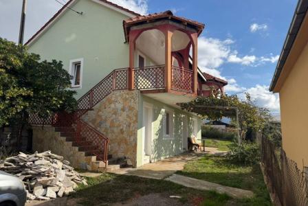 Дом за 215 000 евро в Баре, Черногория