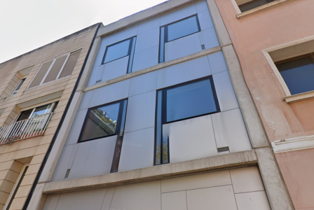 Коммерческая недвижимость за 1 000 000 евро в Барселоне, Испания